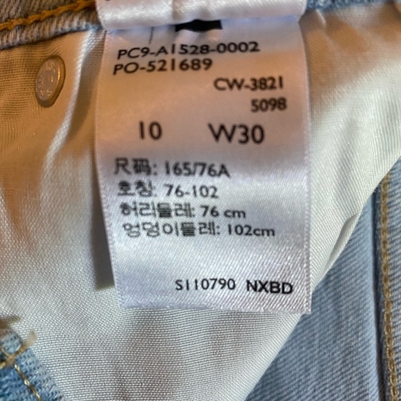 NWT Levi's Canadiana High Rise 3" Shorts Size 10 - Picture 13 of 14